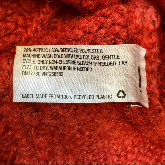 Universal Thread Rust Cable Knit Sweater - Picture 5 of 8